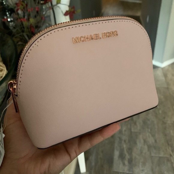 New MK cosmetic make up bag - Picture 2 of 7